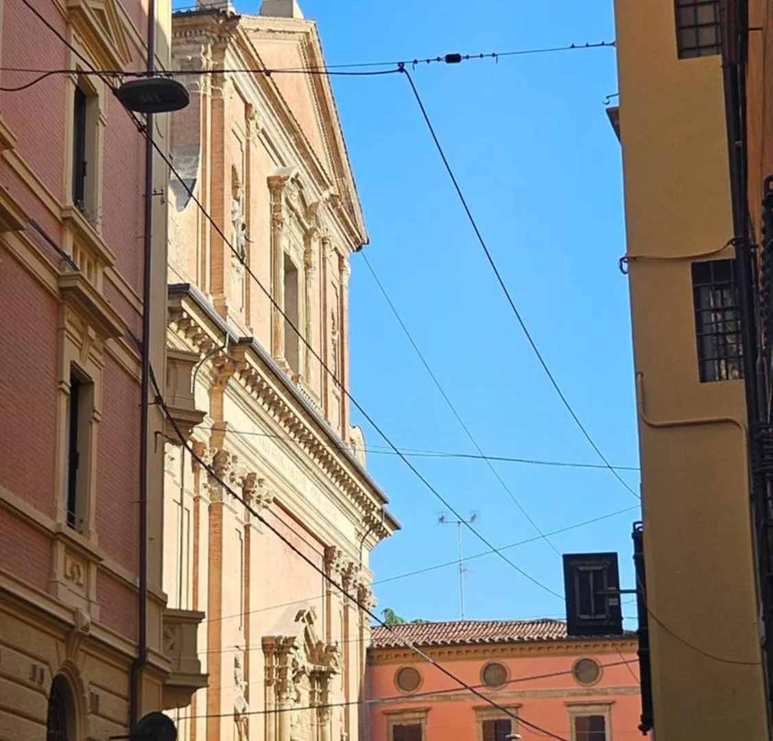 Residence Battisti 9 Bologna Italy